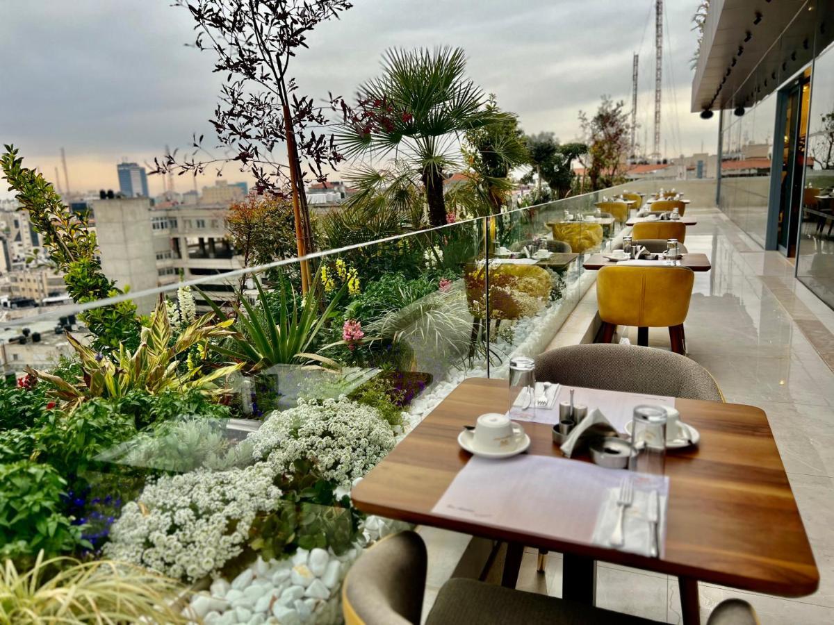 Reggenza Hotel Downtown Рамала Екстериор снимка