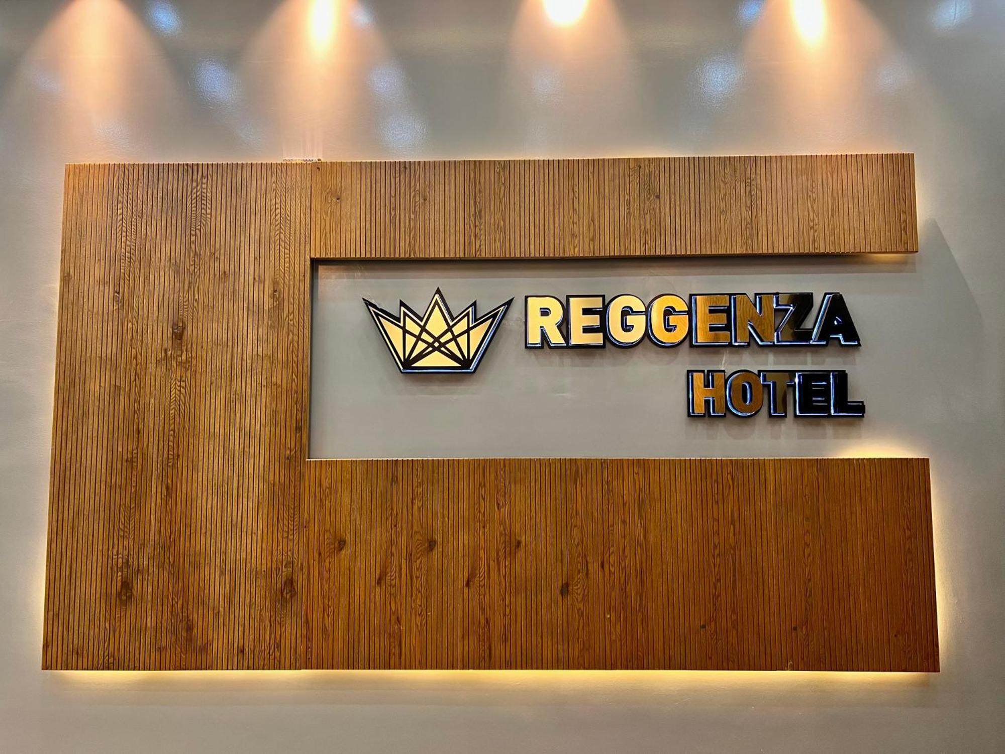 Reggenza Hotel Downtown Рамала Екстериор снимка